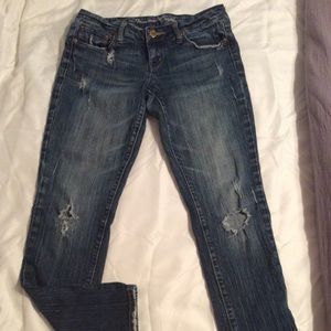 American Eagle destroyed denim/boyfriend